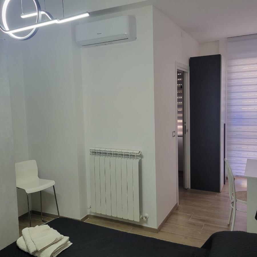 B&B Dei Sogni In Centro, Con Facilita Di Parcheggio Cosenza Kültér fotó