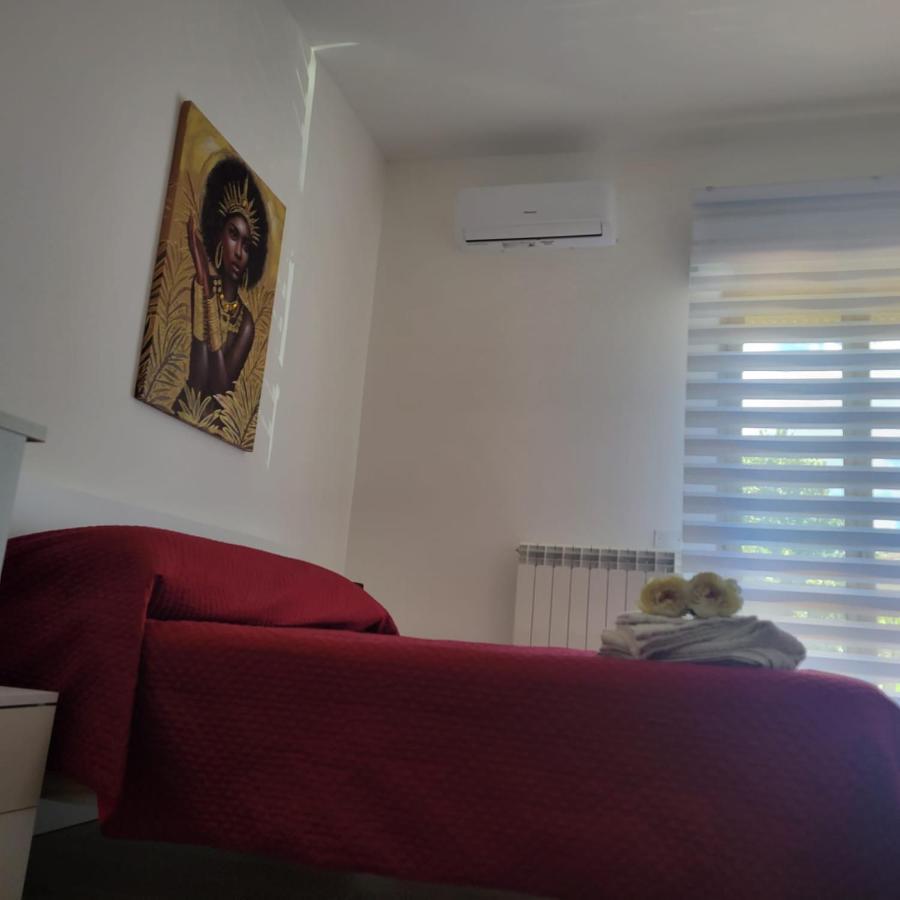 B&B Dei Sogni In Centro, Con Facilita Di Parcheggio Cosenza Kültér fotó