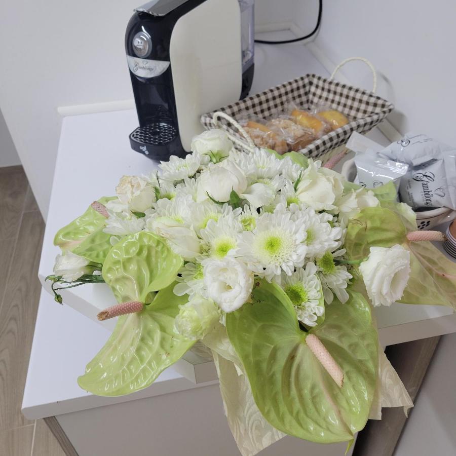 B&B Dei Sogni In Centro, Con Facilita Di Parcheggio Cosenza Kültér fotó
